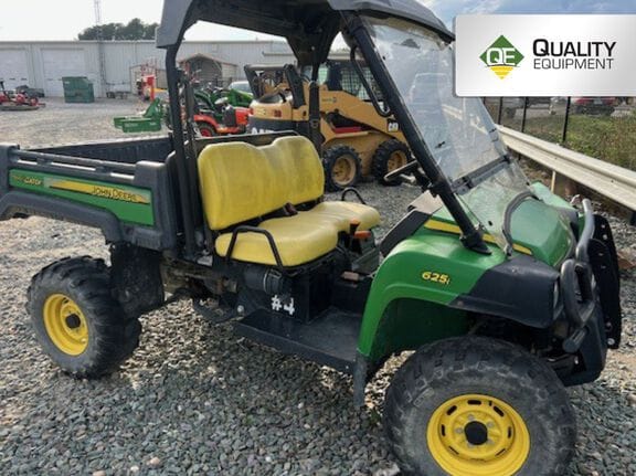 2013 John Deere XUV 625i Equipment Image0