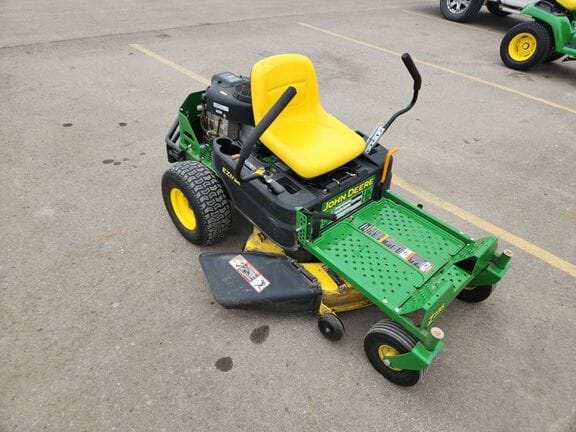2013 John Deere Z235 Equipment Image0
