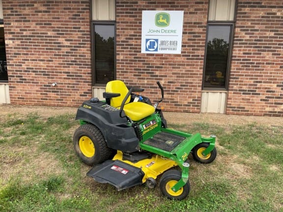 2013 John Deere Z445 Equipment Image0