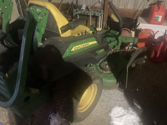 Image of John Deere Z915B Primary image