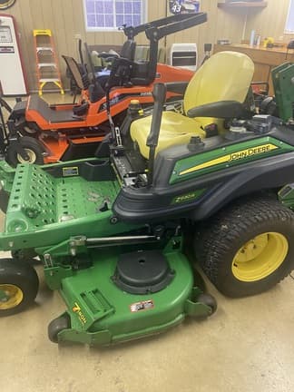 Image of John Deere Z930R equipment image 2