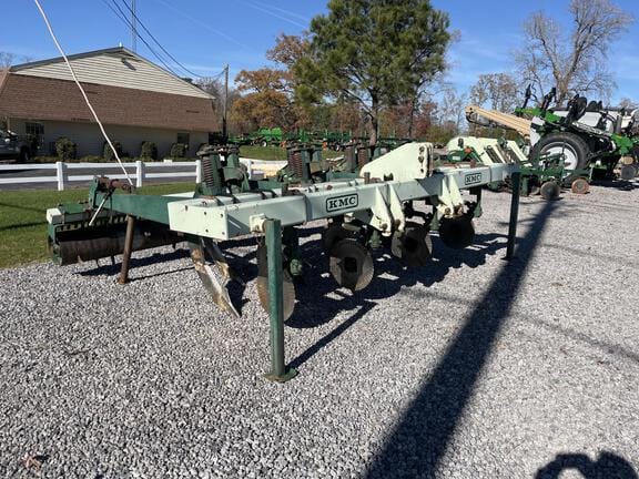 2013 KMC 6900 Equipment Image0