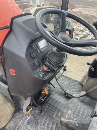 Image of Kubota B2650 equipment image 4