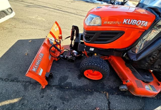 Image of Kubota BX2370 equipment image 1