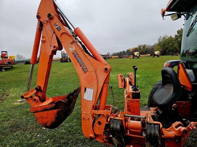 Image of Kubota L6060 equipment image 3