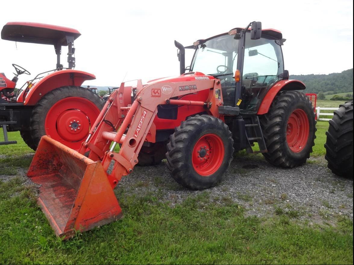 2013 Kubota M110GX Equipment Image0