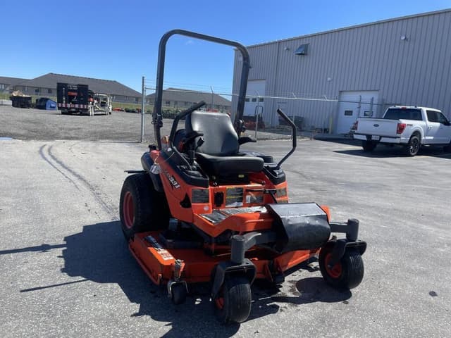 Image of Kubota ZD331 equipment image 2