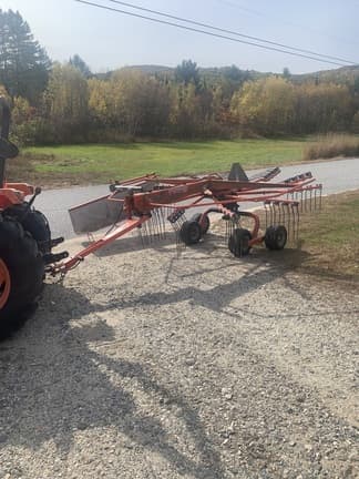 Image of Kuhn GA4220TH equipment image 3