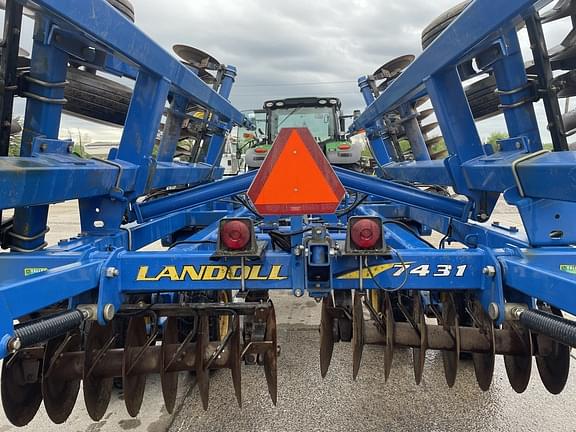 Image of Landoll 7431 equipment image 3