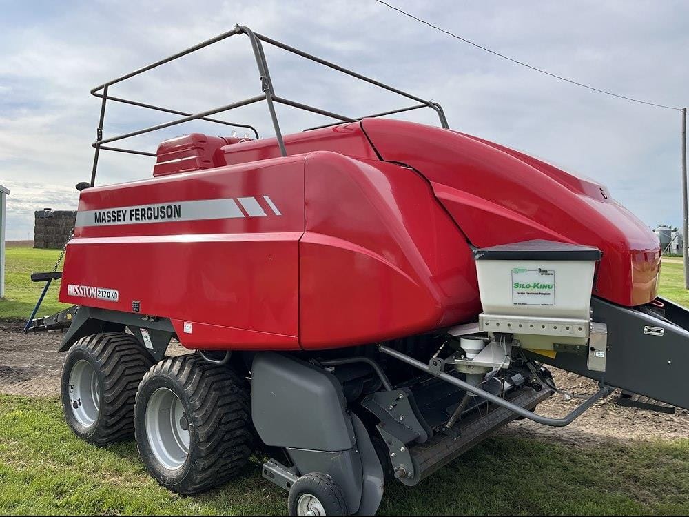 2013 Massey Ferguson 2170 Equipment Image0