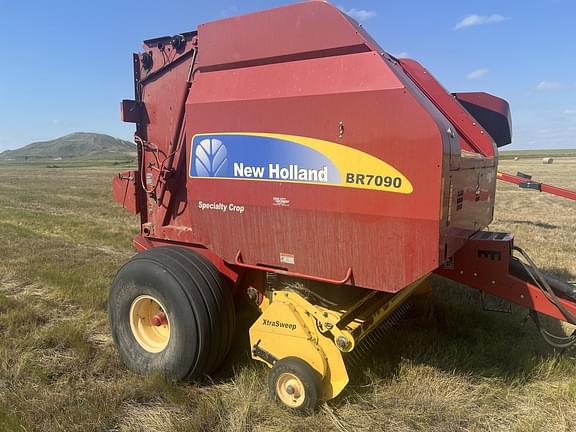 Image of New Holland BR7090 Primary image