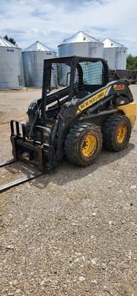 Image of New Holland L220 equipment image 1