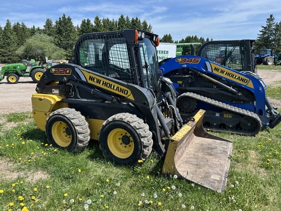 Image of New Holland L220 equipment image 3