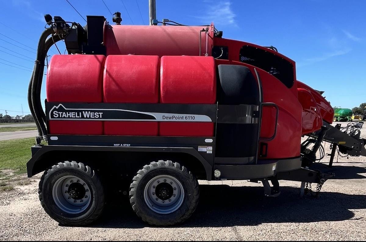 2013 Staheli West DewPoint 6110 Equipment Image0