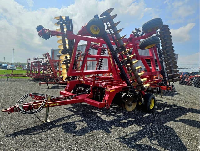 Image of Sunflower 1435 equipment image 1