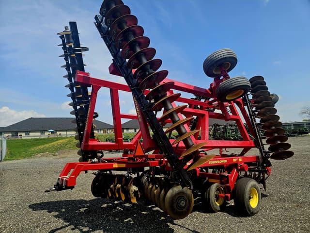 Image of Sunflower 1435 equipment image 2