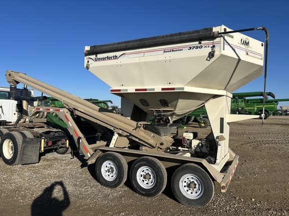 Image of Unverferth 3750XL equipment image 2