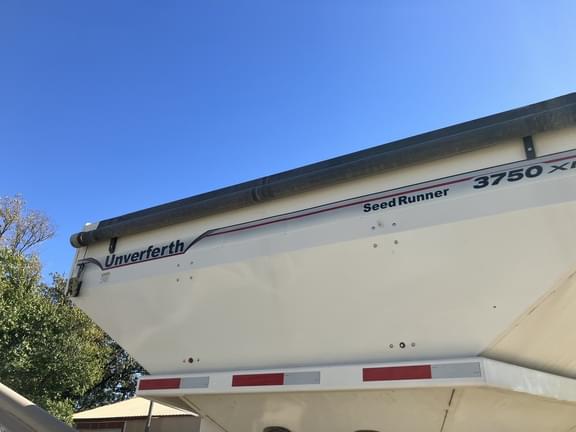 Image of Unverferth 3750XL equipment image 2