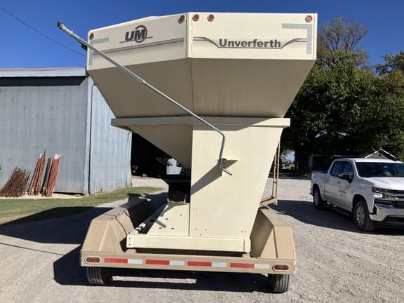 Image of Unverferth 3750XL equipment image 3