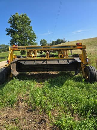 Image of Vermeer MC1030 equipment image 1