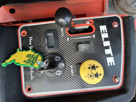 Image of Bad Boy ZT Elite equipment image 3