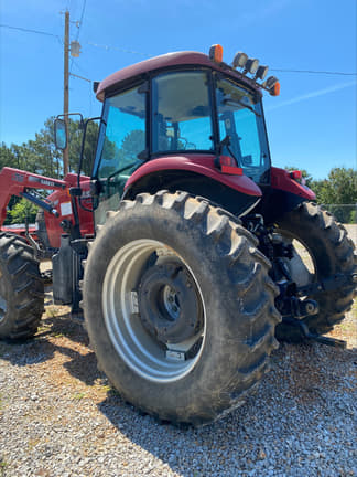 Image of Case IH Farmall 125A equipment image 3