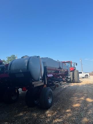 Image of Case IH 1245 equipment image 3