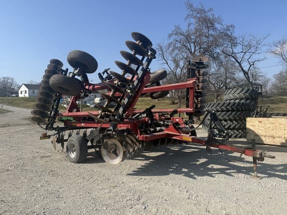 Image of Case IH 340 equipment image 3