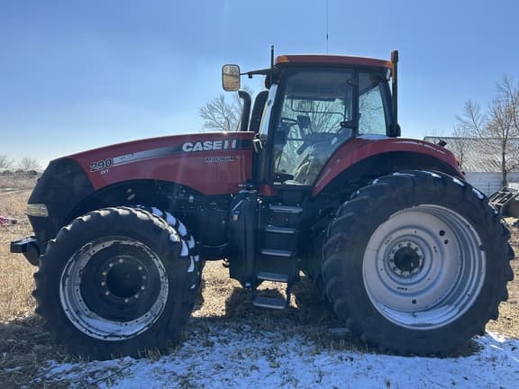 Image of Case IH Magnum 290 equipment image 4