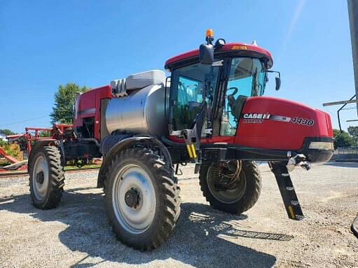 Image of Case IH Patriot 4430 equipment image 1