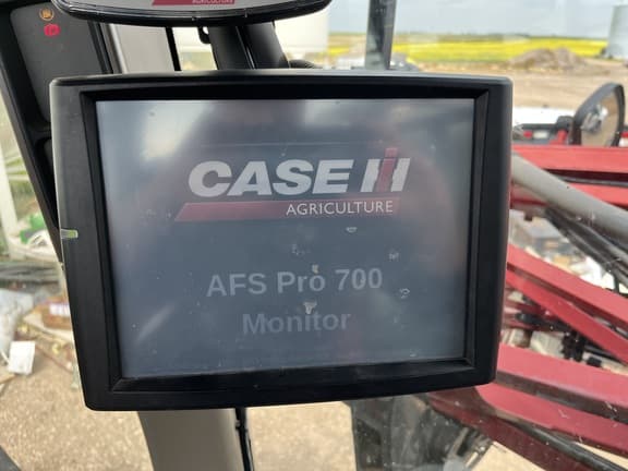 Image of Case IH Patriot 4430 equipment image 4