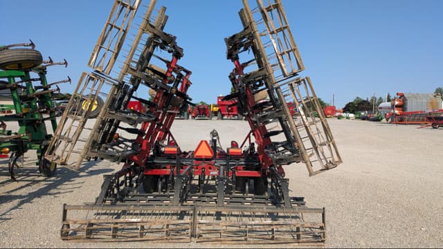 Image of Case IH Tigermate 200 equipment image 2