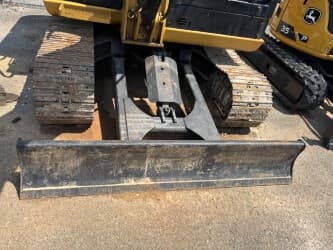 Image of Caterpillar 305.5E2 equipment image 3