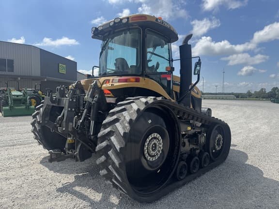 Image of Challenger MT765D equipment image 3