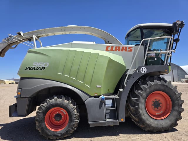 Image of CLAAS Jaguar 960 equipment image 4