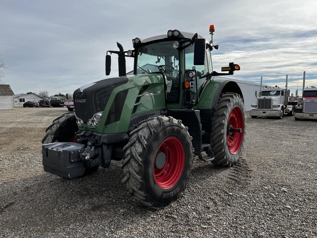 Image of Fendt 824 Vario Primary image