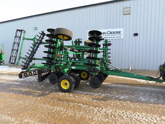 Image of Great Plains 2200TT Primary image