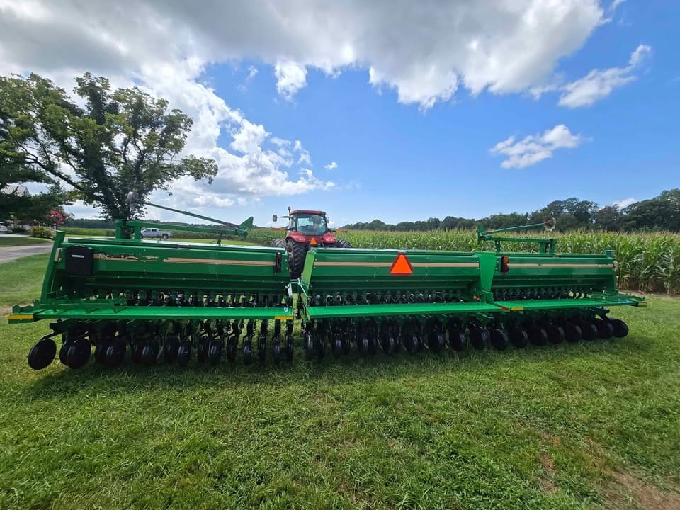 2014 Great Plains 3S-3000HD Equipment Image0