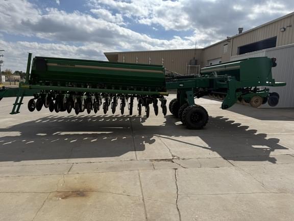 Image of Great Plains 3S-4000HD equipment image 3