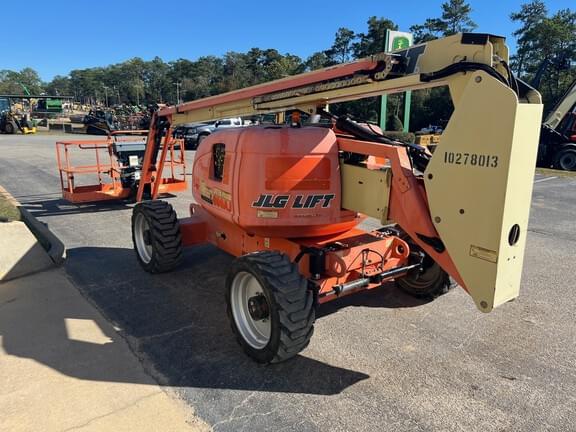 Image of JLG 600AJ equipment image 2