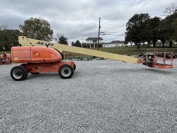 Image of JLG 800S equipment image 3