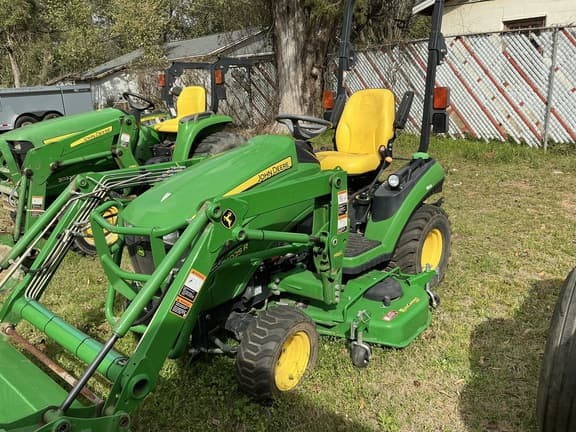 Image of John Deere 1025R equipment image 4