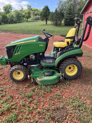 2014 John Deere 1025R Equipment Image0
