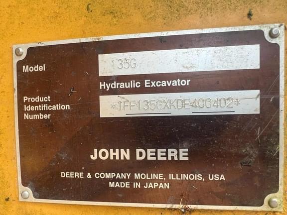 Image of John Deere 135G equipment image 4