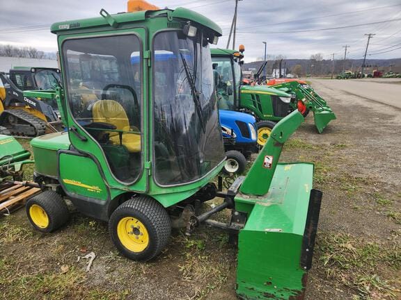 2014 John Deere 1445 Equipment Image0