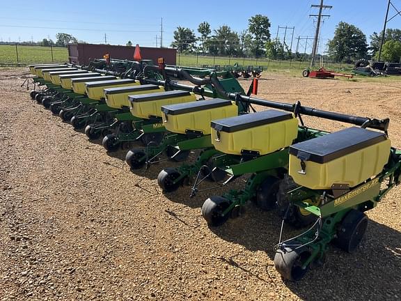 Image of John Deere 1720 Primary image