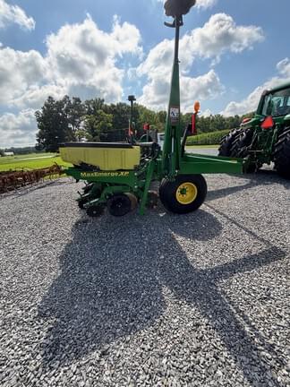 Image of John Deere 1780 equipment image 4