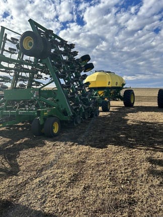 2014 John Deere 1895 Equipment Image0