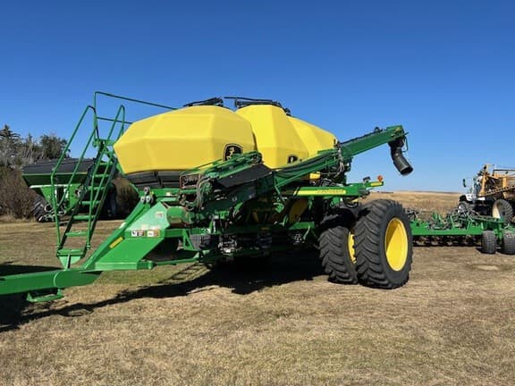 Image of John Deere 1895 equipment image 4