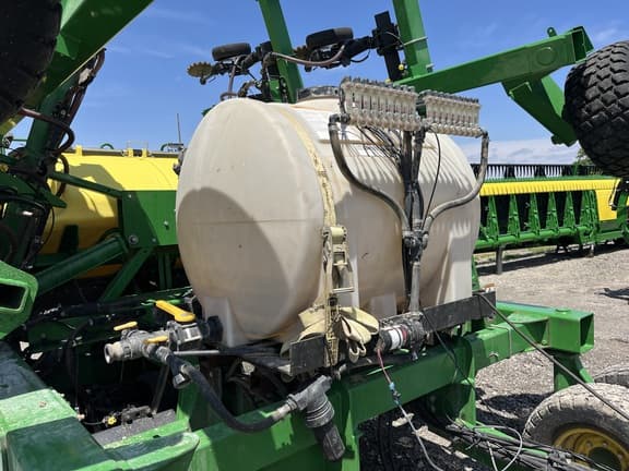 Image of John Deere 1990 equipment image 4